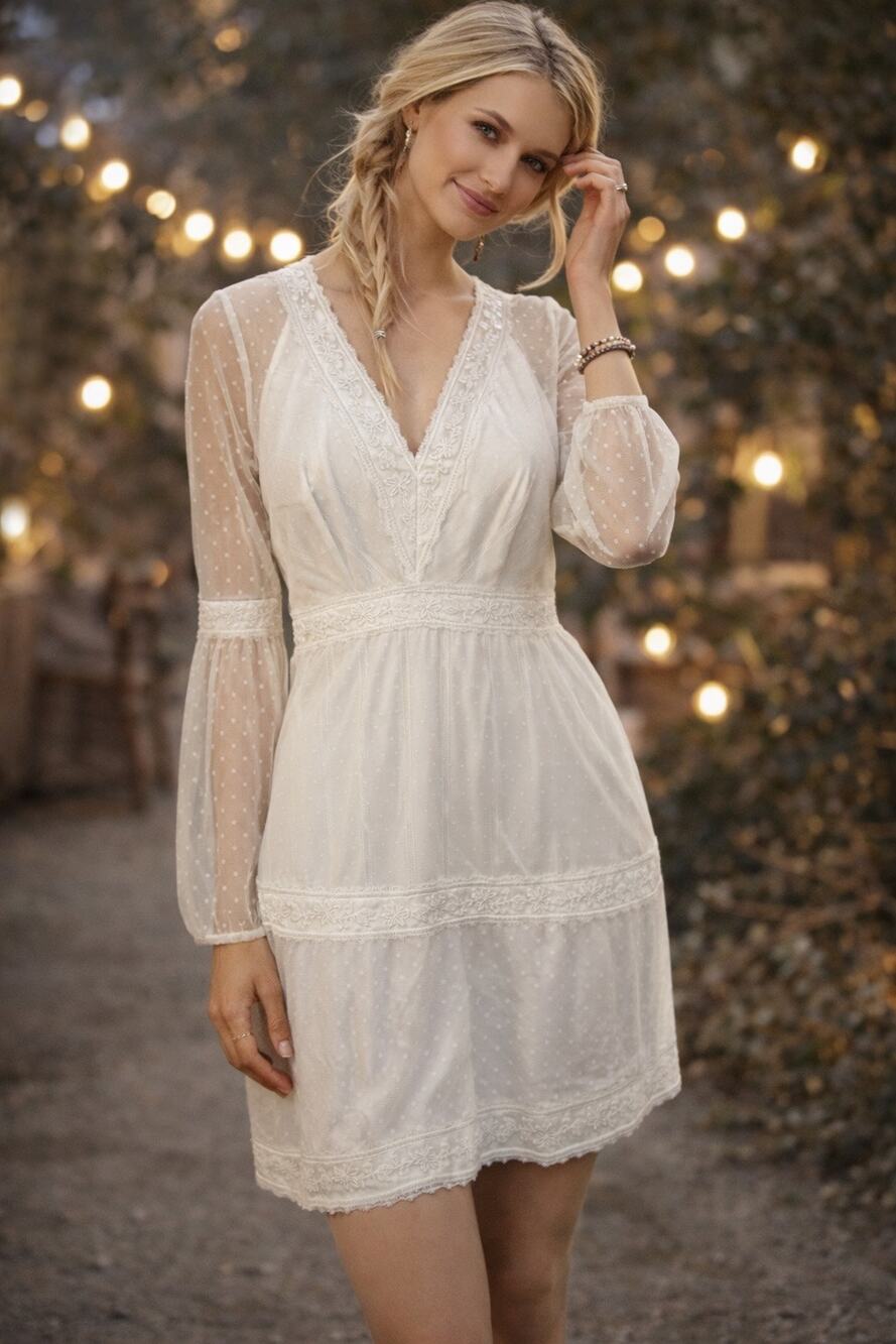 TJD Women's Lace Dress in Off White Size M Cottagecore Romantic Feminine Bridal